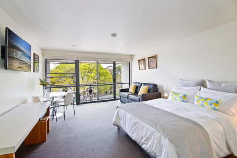 Lorne Bay View Motel - Accommodation Mooloolaba 26