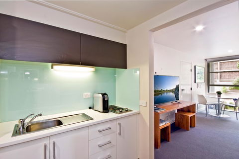 Lorne Bay View Motel - Accommodation Mooloolaba 41