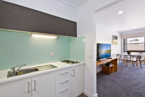 Lorne Bay View Motel - Accommodation Mooloolaba 34