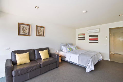 Lorne Bay View Motel - Accommodation Mooloolaba 23