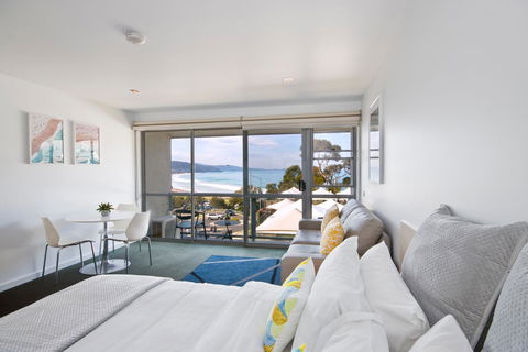 Lorne Bay View Motel - Accommodation Mooloolaba 15