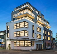 The Hamptons Apartments - St Kilda - Accommodation Mooloolaba