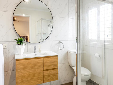 Sandymount - Accommodation Mooloolaba 32