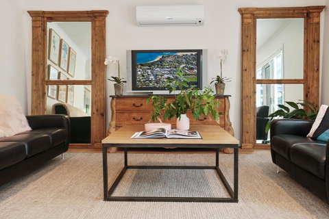 Sandymount - Accommodation Mooloolaba 15