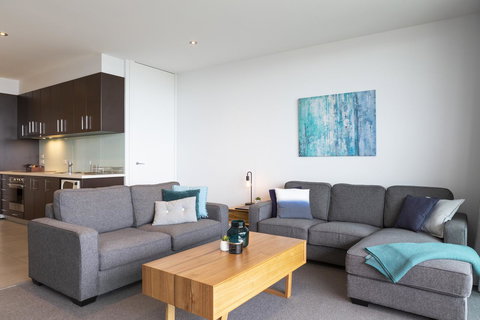 The Dolphin Apartments - Accommodation Mooloolaba 3