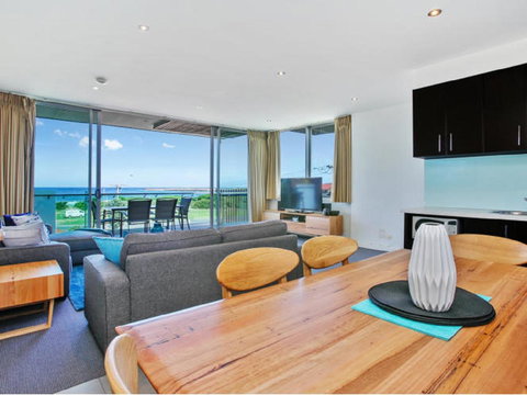 The Dolphin Apartments - Accommodation Mooloolaba 15