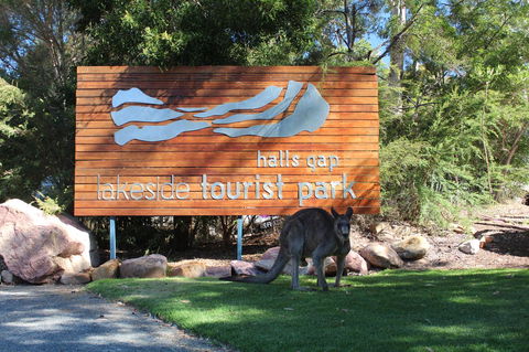 Halls Gap Lakeside Tourist Park - Accommodation Mooloolaba 3
