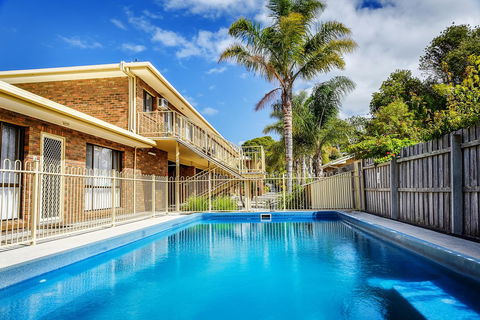 Allambi Holiday Apartments - Accommodation Mooloolaba 0