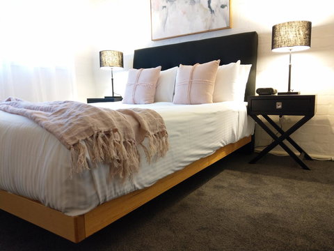 North Melbourne Retreat - Accommodation Mooloolaba 1