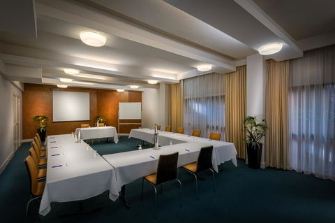 BEST WESTERN PLUS Travel Inn - Accommodation Mooloolaba 18