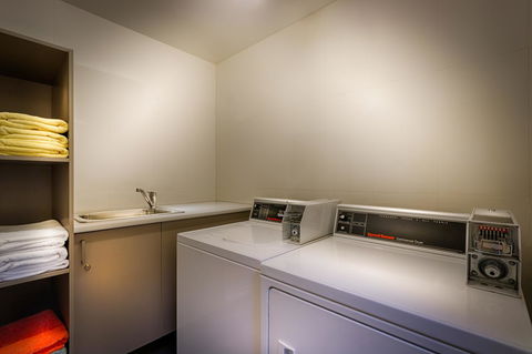 BEST WESTERN PLUS Travel Inn - Accommodation Mooloolaba 21