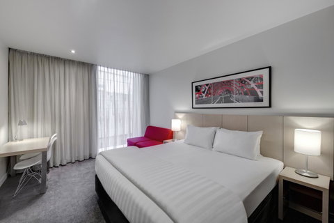 Travelodge Hotel Melbourne Docklands - Accommodation Mooloolaba 0