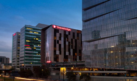 Travelodge Hotel Melbourne Docklands - Accommodation Mooloolaba 23