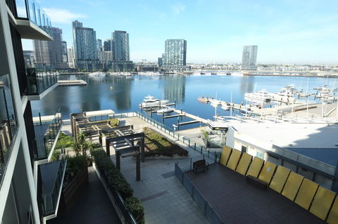 ACD Apartments - Accommodation Mooloolaba 12