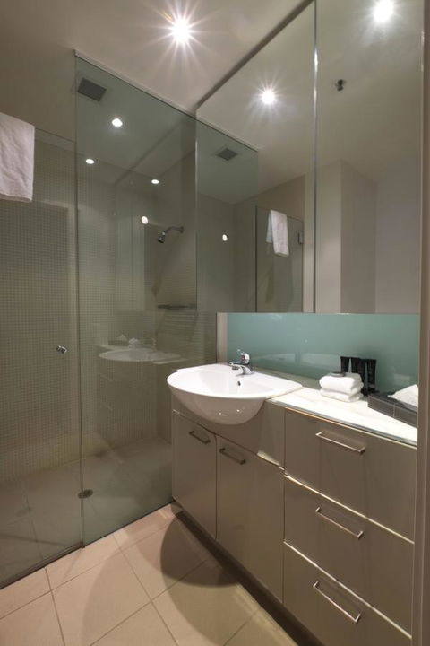 ACD Apartments - Accommodation Mooloolaba 2
