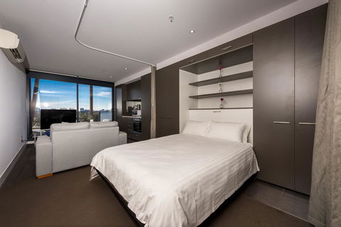 Amazing Accommodations : South Yarra - Accommodation Mooloolaba 19