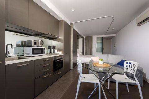 Amazing Accommodations : South Yarra - Accommodation Mooloolaba 33