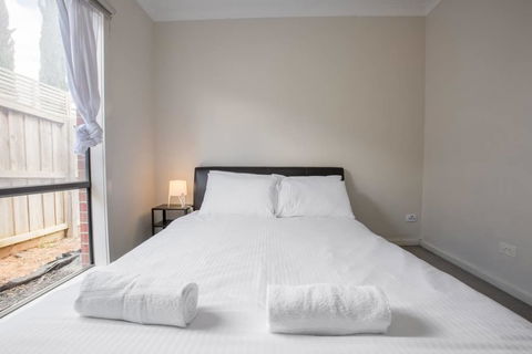 Holiday Rose - Accommodation Mooloolaba 5