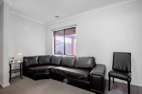 Holiday Rose - Accommodation Mooloolaba 2