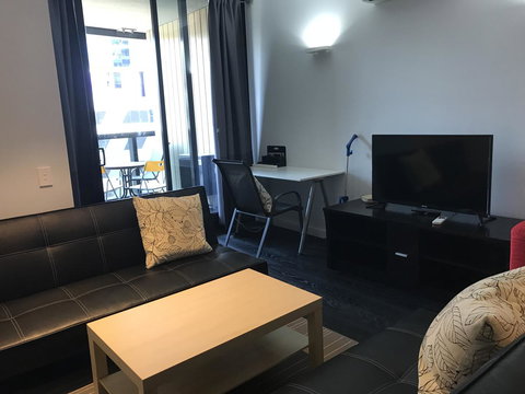 Mel-Uni Village - Accommodation Mooloolaba 16