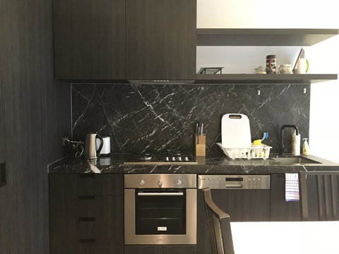 Mel-Uni Village - Accommodation Mooloolaba 39