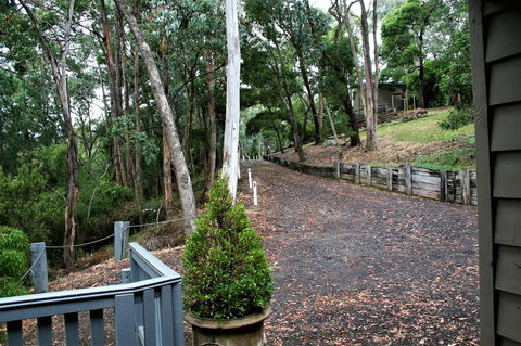 Tangenong Cottages - Accommodation Mooloolaba 19