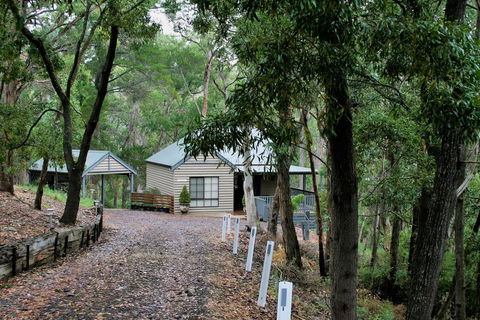 Tangenong Cottages - Accommodation Mooloolaba 16