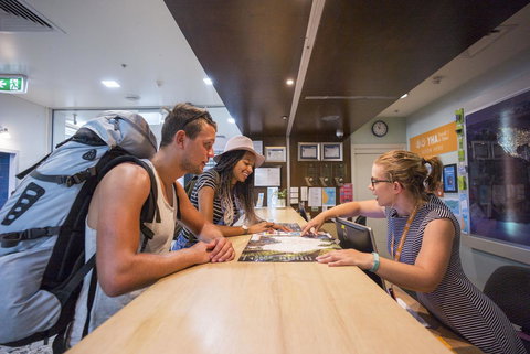 Melbourne Metro YHA - Accommodation Mooloolaba 7