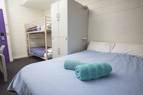 Melbourne Metro YHA - Accommodation Mooloolaba 8