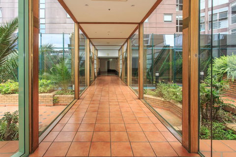 Paramount Apartments Melbourne - Accommodation Mooloolaba 7