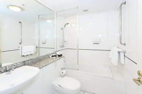 Paramount Apartments Melbourne - Accommodation Mooloolaba 3