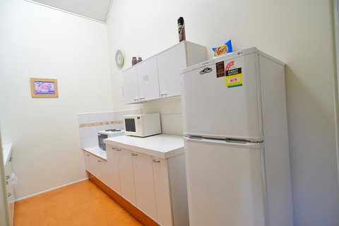 Executive Hideaway - Accommodation Mooloolaba 14