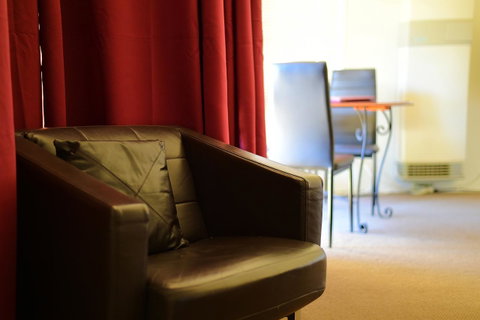 Executive Hideaway - Accommodation Mooloolaba 35