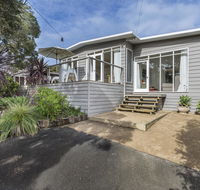 Sunset on Scott - Relax in tranquility  style - Accommodation Mooloolaba