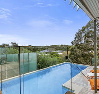 Lansdowne Villa - with swimming pool - Accommodation Mooloolaba