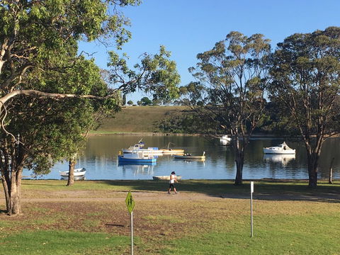 The Wheelhouse - 2BR Waterfront Apt In Town - Accommodation Mooloolaba 20