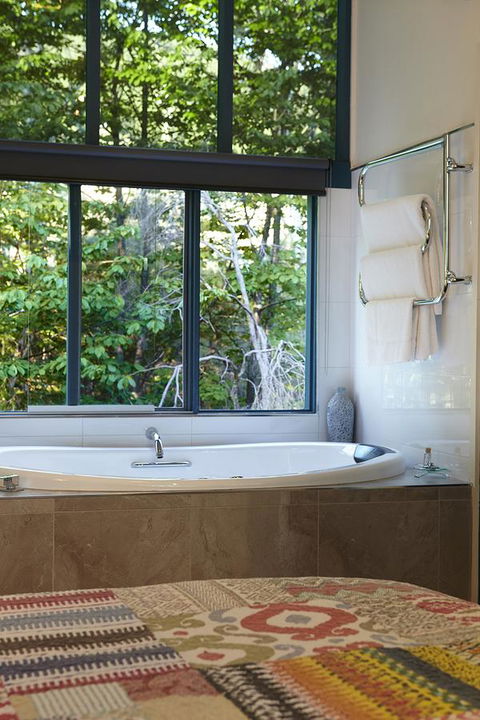 Ashwood Cottages - Accommodation Mooloolaba 0