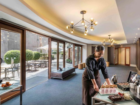 Quay West Suites Melbourne - Accommodation Mooloolaba 30