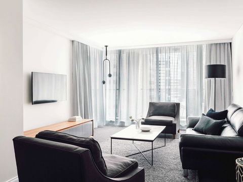 Quay West Suites Melbourne - Accommodation Mooloolaba 6