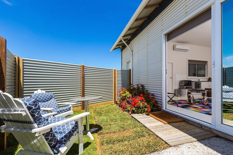 Cottages For Couples - Accommodation Mooloolaba 4