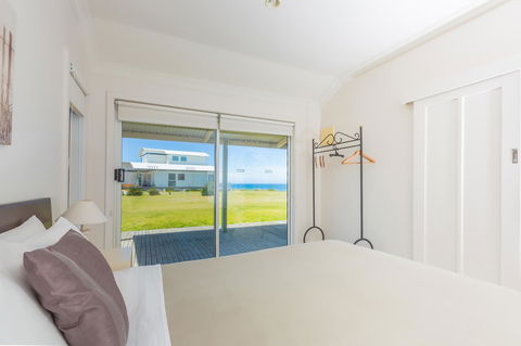 Cottages For Couples - Accommodation Mooloolaba 17