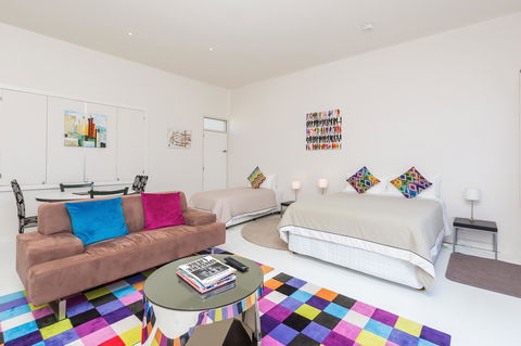 Cottages For Couples - Accommodation Mooloolaba 10