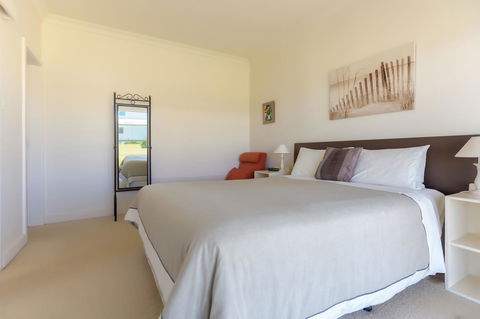 Cottages For Couples - Accommodation Mooloolaba 16