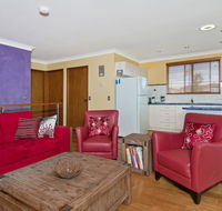 THE BOARDROOM ON BANKSIA - 11 Banksia Ave Bonny Hills - Accommodation Mooloolaba