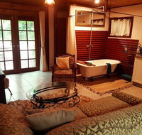 The Cabin - Accommodation Mooloolaba