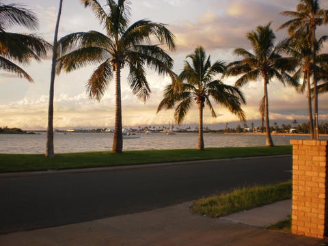 The Carnarvon Luxury Canal Home - Accommodation Mooloolaba 1