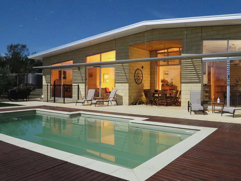 The Chocolate Lily Bed & Breakfast - Accommodation Mooloolaba 0