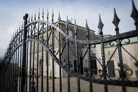 The Customs House B & B - Accommodation Mooloolaba 3