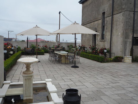 The Customs House B & B - Accommodation Mooloolaba 2