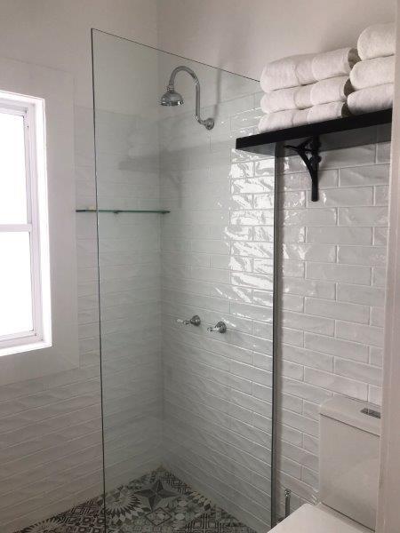 The Dewhurst - Sophisticated Entire CBD Apartment - Accommodation Mooloolaba 3